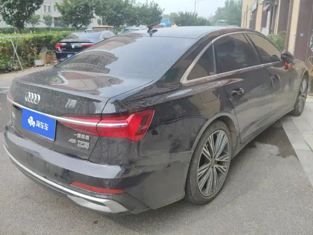 Audi A6L — Фото автомобиля 3