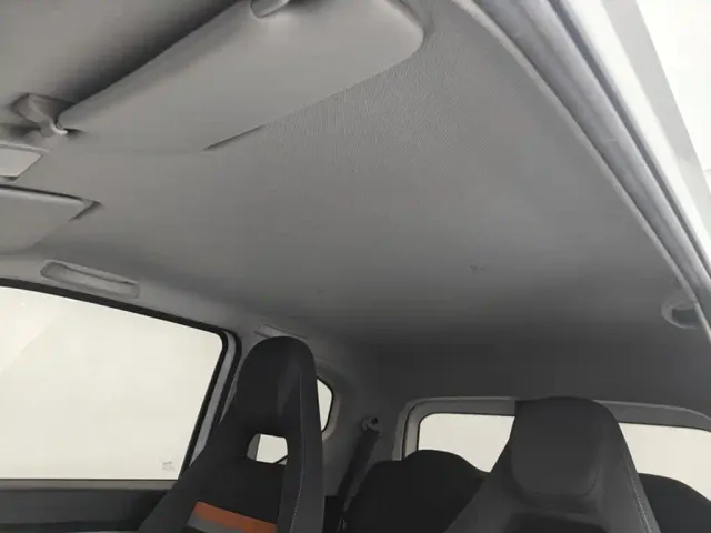 Wuling Hongguang Mini EV — Фото автомобиля 10