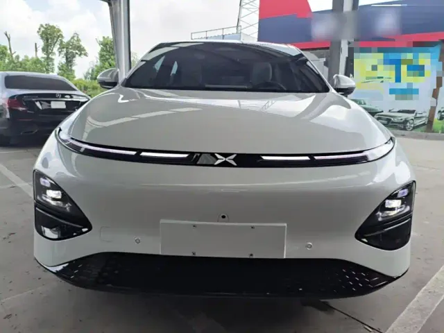 Xpeng G6 — Фото автомобиля 2