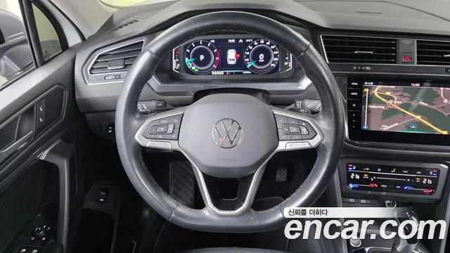 Volkswagen Tiguan — Фото автомобиля 20