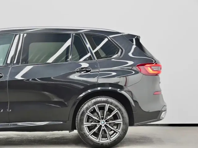 BMW X5 — Фото автомобиля 22