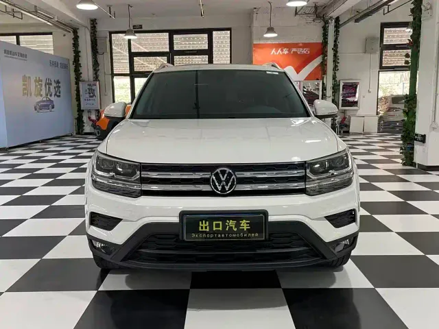 Volkswagen Tharu — Фото автомобиля 2
