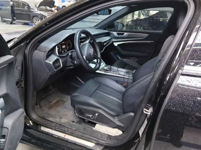 Audi A6L — Фото автомобиля 3