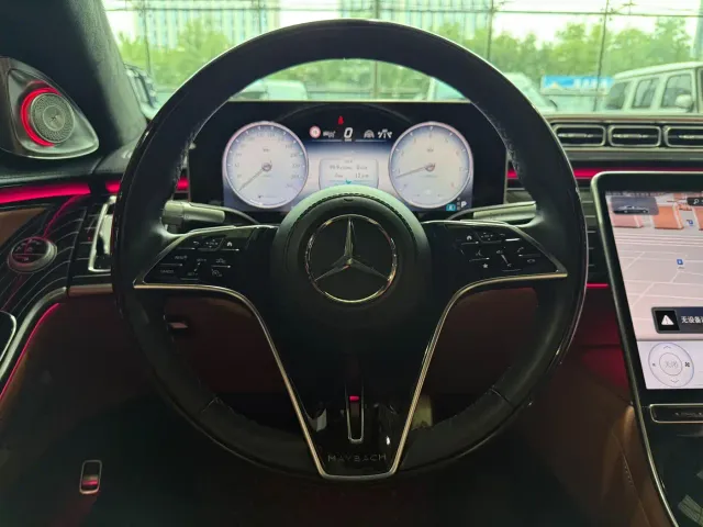 Mercedes-Benz Maybach S-Class — Фото автомобиля 13