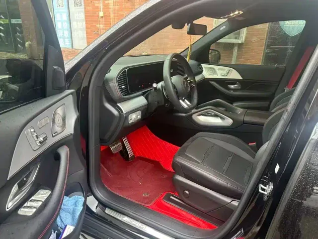Mercedes-Benz GLE-Class AMG — Фото автомобиля 4
