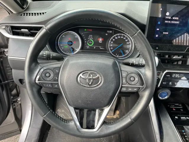 Toyota Venza — Фото автомобиля 14