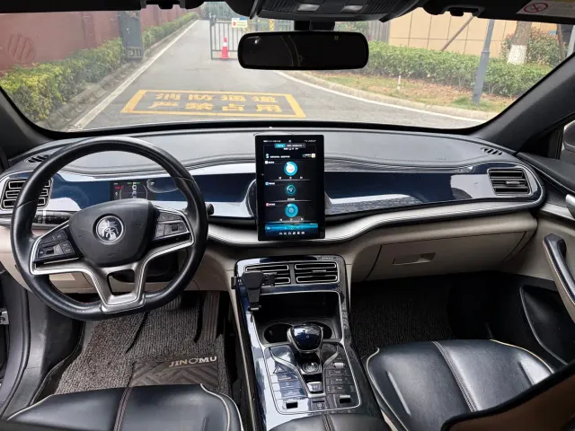 BYD Qin PLUS — Фото автомобиля 6