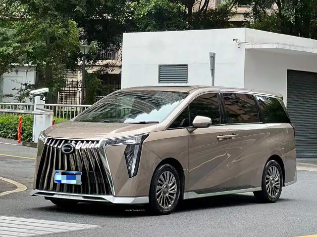 Фотография автомобиля — GAC Trumpchi M8