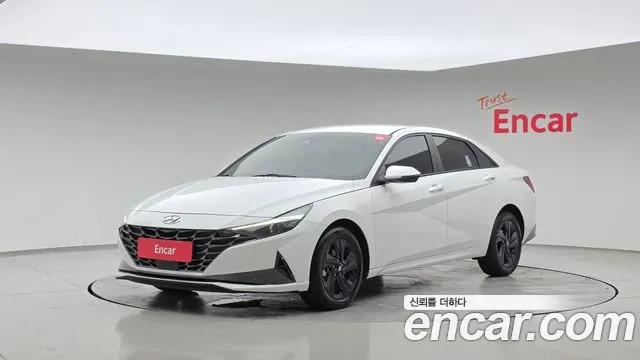 Фотография автомобиля — Hyundai Avante CN7
