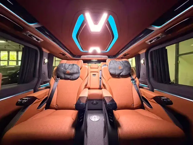 Toyota HIACE — Фото автомобиля 20