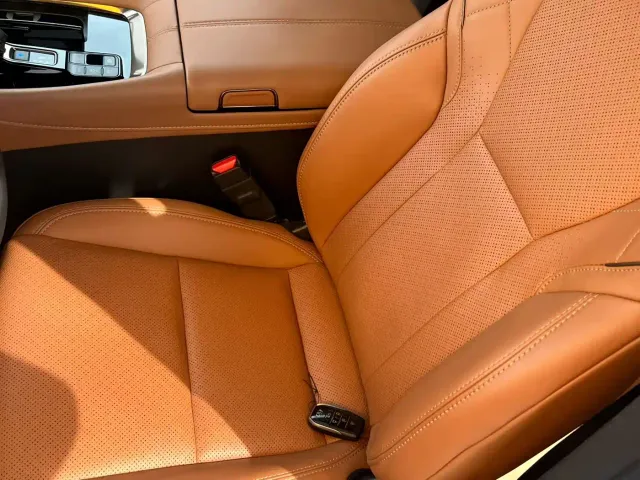 Toyota Vellfire — Фото автомобиля 7