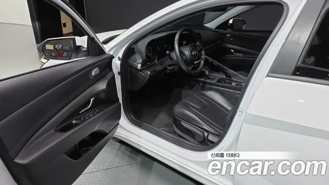 Hyundai Avante — Фото автомобиля 15