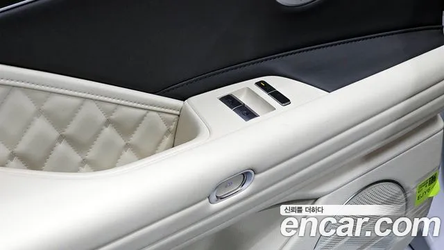Genesis G80 Electrified G80 (RG3) — Фото автомобиля 27