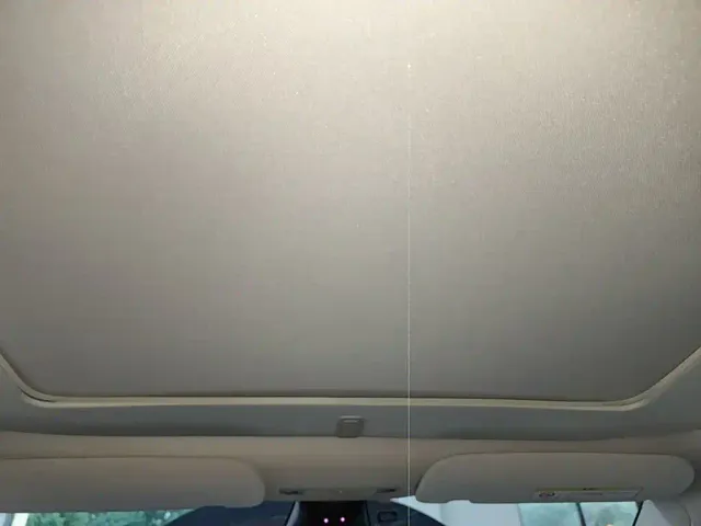 Tesla Model Y — Фото автомобиля 17