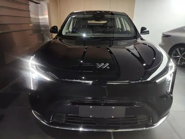 IM Motors IM LS6 2025 Extended Range Base — Фото автомобиля 2