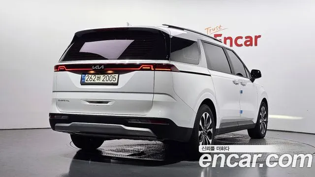 Kia Canival Carnival 4 поколение Дизель 9 мест Prestige — Фото автомобиля 2