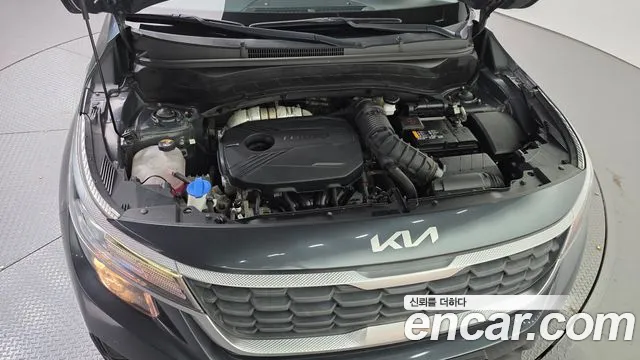 Kia Seltos — Фото автомобиля 9