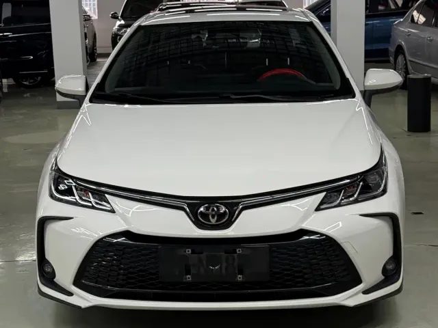 Toyota Corolla — Фото автомобиля 2