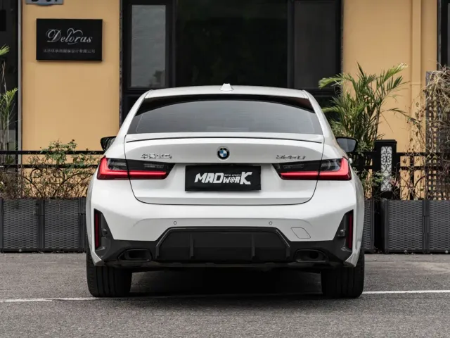 BMW 3 Series — Фото автомобиля 8