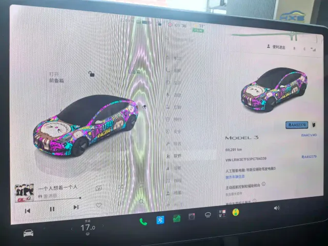 Tesla Model 3 — Фото автомобиля 18
