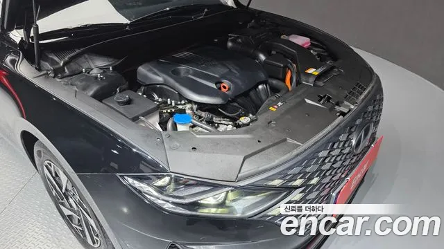 Hyundai Grandeur Grandeur (New) Hybrid — Фото автомобиля 6