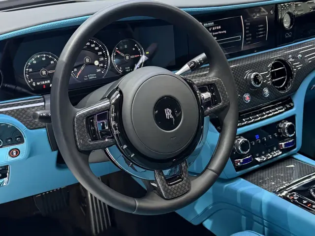 Rolls-Royce Ghost — Фото автомобиля 21