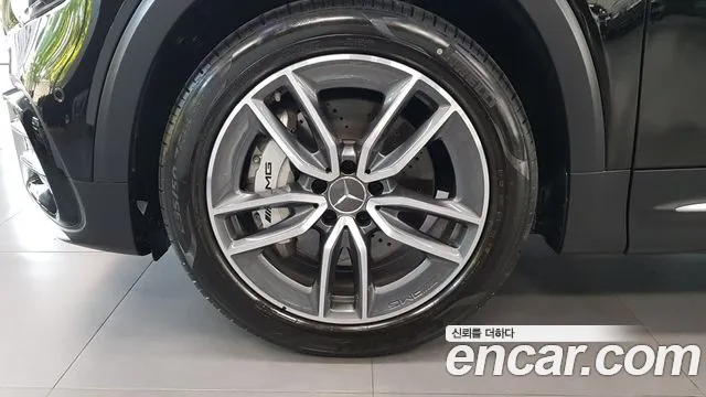 Mercedes-Benz GLB-Class — Фото автомобиля 5