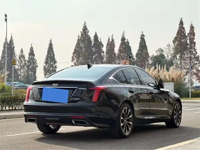 Cadillac CT5 — Фото автомобиля 9