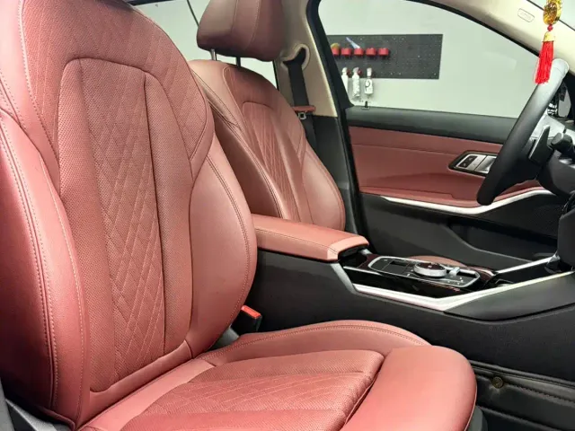 BMW 3 Series — Фото автомобиля 12
