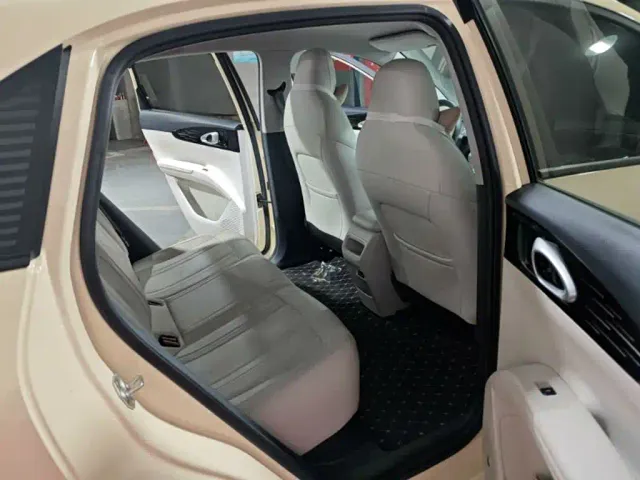 Geely Starry Wish — Фото автомобиля 12