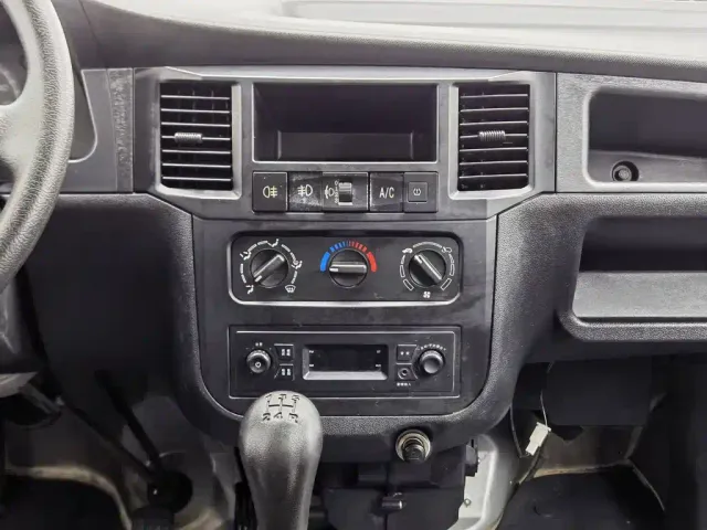 Wuling Motors Wuling Zhiguang 2020 1.2L Utility China VI LSI — Фото автомобиля 12