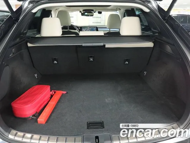 Lexus RX RX450h+ 5th Gen — Фото автомобиля 16