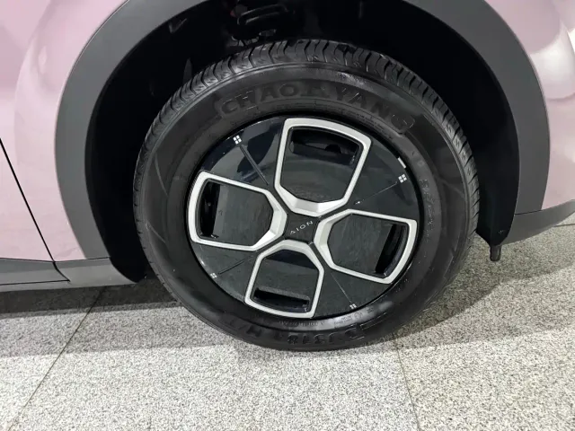 GAC AION UT super — Фото автомобиля 26