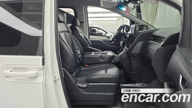 Hyundai Staria — Фото автомобиля 11