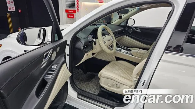 Genesis GV80 — Фото автомобиля 15