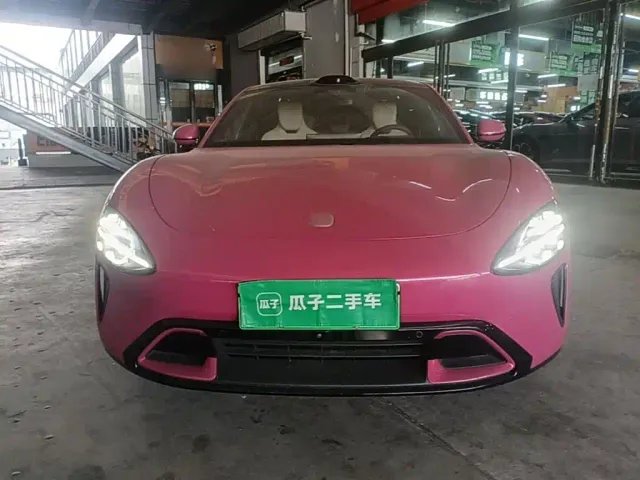 Xiaomi SU7 — Фото автомобиля 2