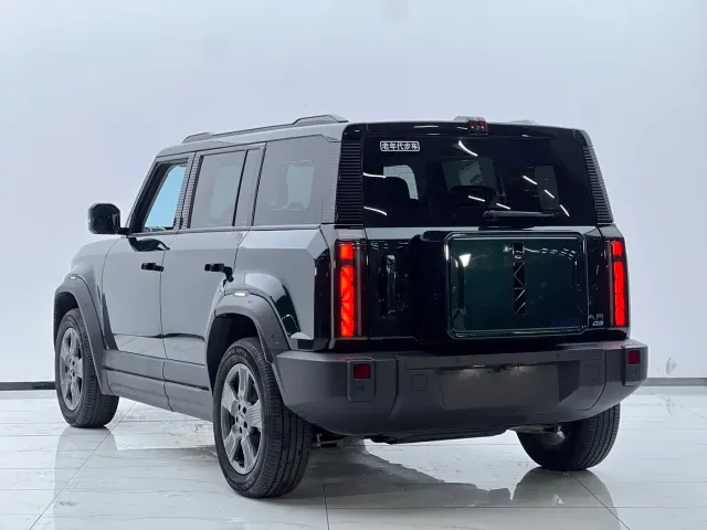 iCAR 03 — Фото автомобиля 3