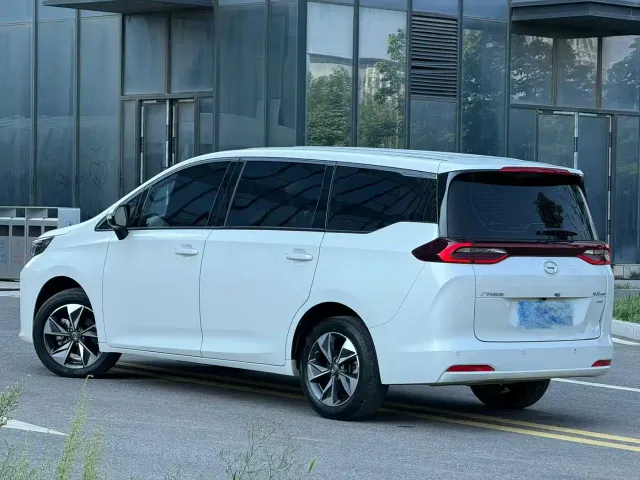 GAC Trumpchi M6 — Фото автомобиля 4