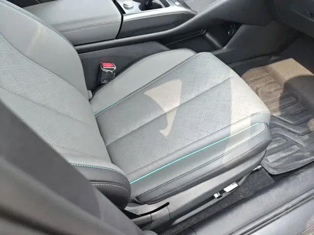 BYD Qin L — Фото автомобиля 24