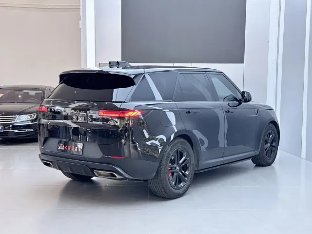 Land Rover Range Rover Sport — Фото автомобиля 20