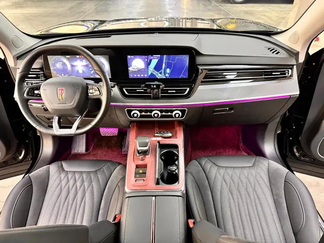 Hongqi HS5 — Фото автомобиля 11