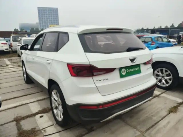 Jetta VS5 — Фото автомобиля 4