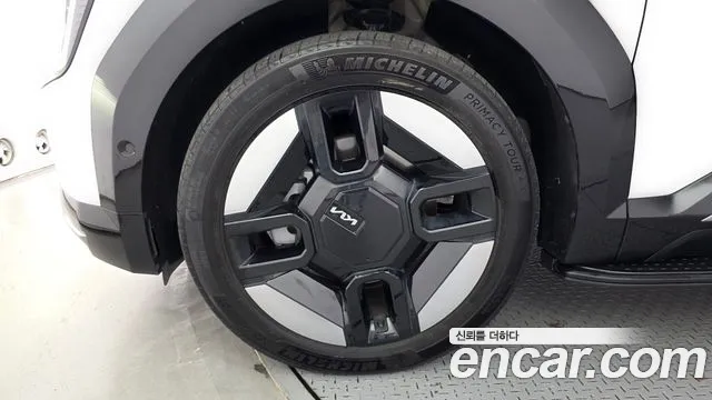 Kia EV9 — Фото автомобиля 5