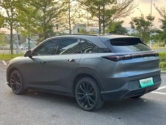 Arcfox Alpha T5 — Фото автомобиля 7