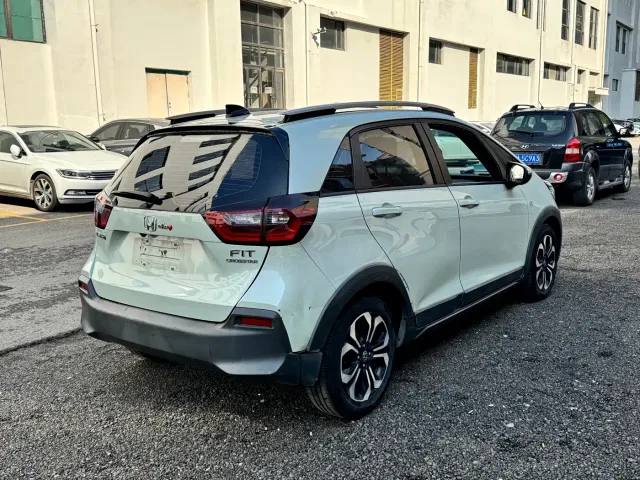 Honda Fit — Фото автомобиля 6