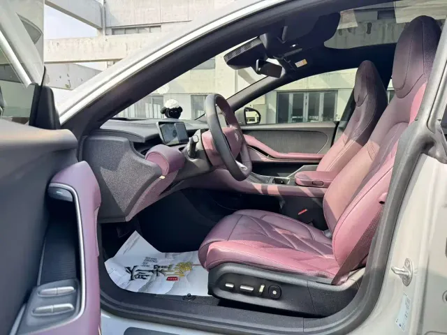 Nio ET5 Touring — Фото автомобиля 2