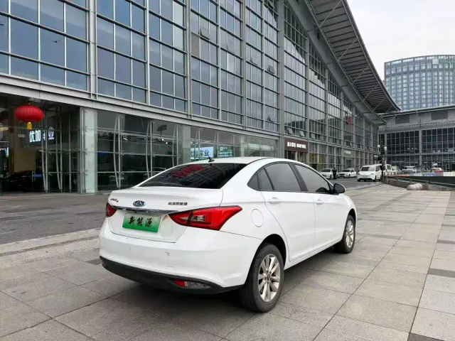 Chery Arrizo e — Фото автомобиля 6