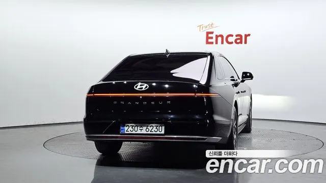 Hyundai Grandeur GN7 — Фото автомобиля 4