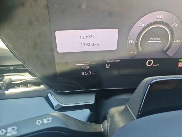 Audi Q6L e-tron — Фото автомобиля 16