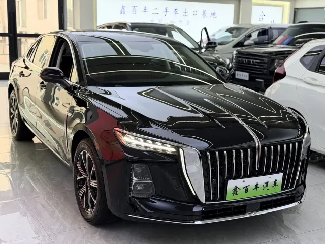 Hongqi H5 PHEV — Фото автомобиля 3